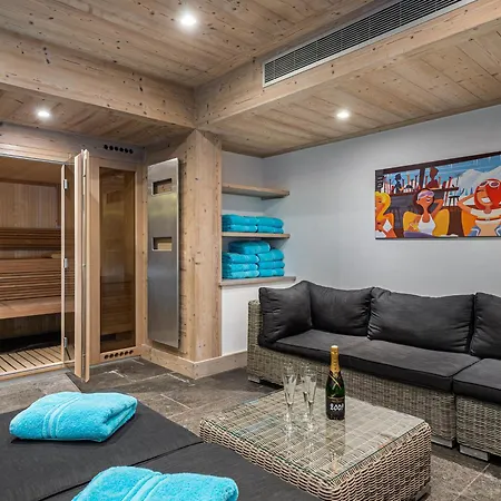 Chalet D'exception Avec Piscine, Sauna Et Hammam A - Fr-1-568-6 Courchevel